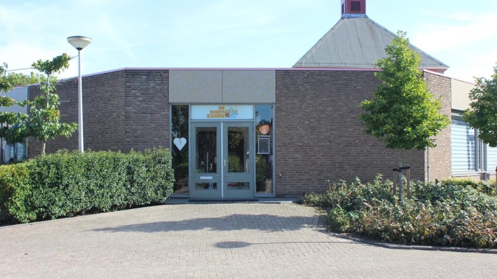 • Bibliotheek Giessenburg is vanaf september elke zaterdagochtend open.