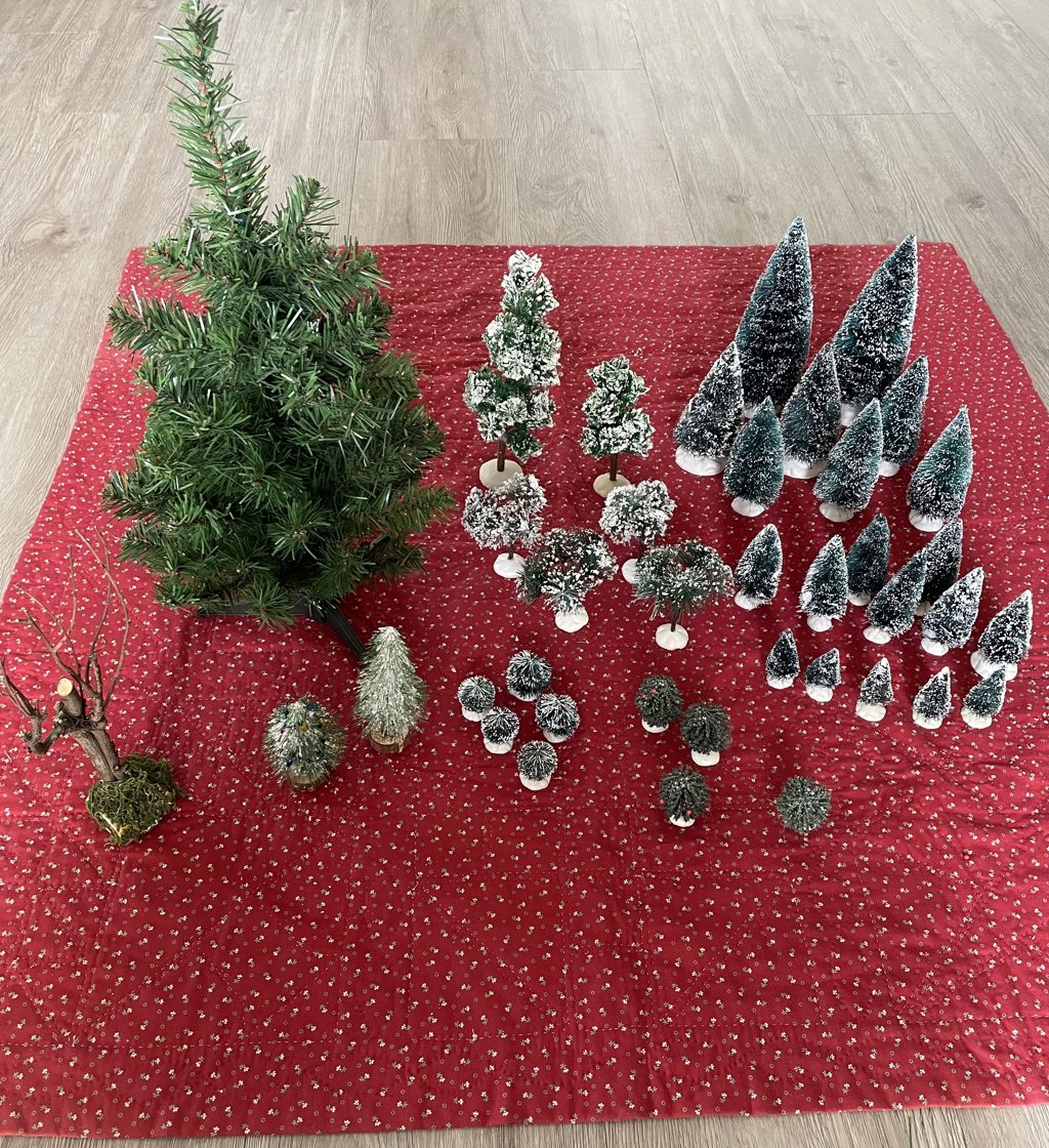 38 Mini kerstboompjes in 1 koop