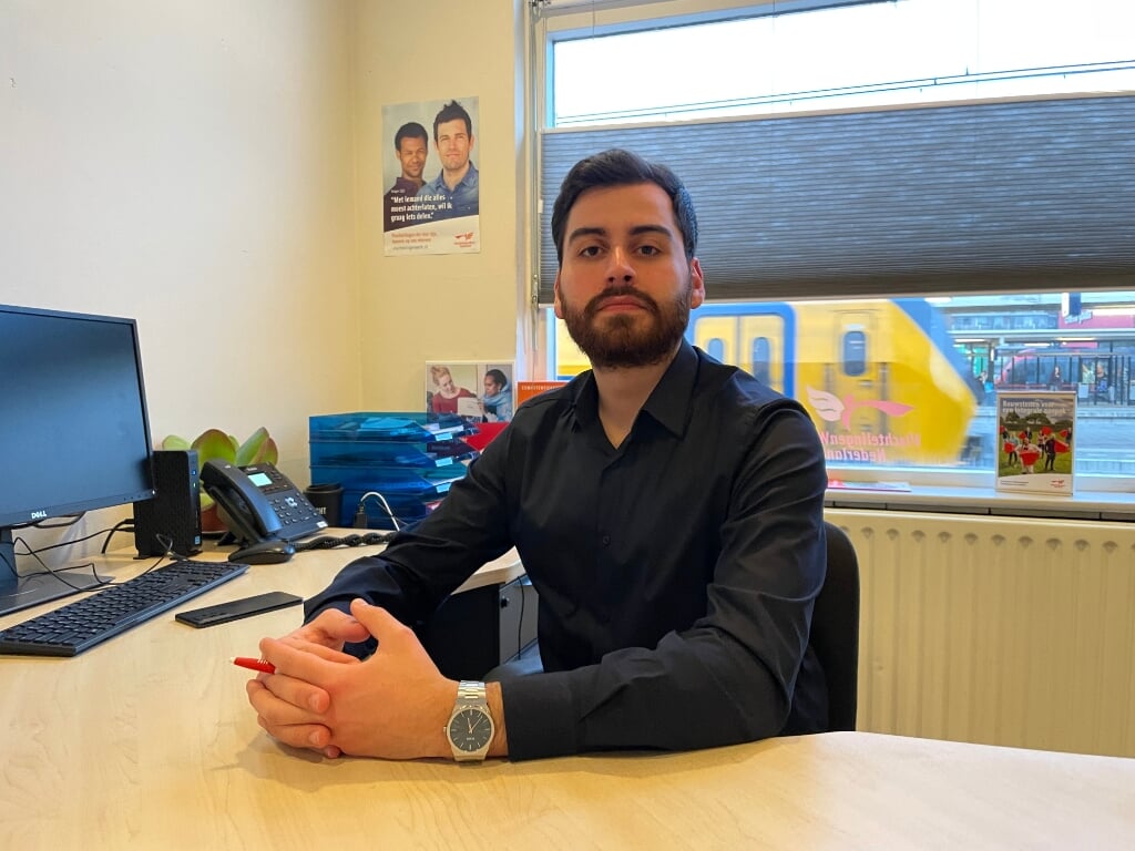Aziz Kawak, teamleider VluchtelingenWerk Nederland.