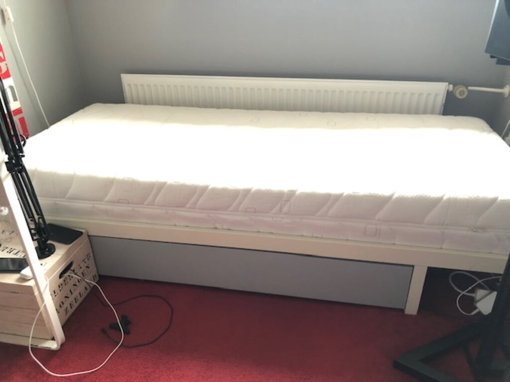 groot kinderbed + matras