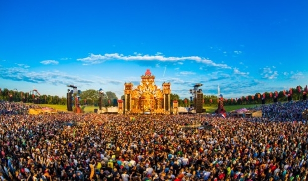 <p>Evenementen als Defqon.1 zorgen voor verkeersoverlast.</p>