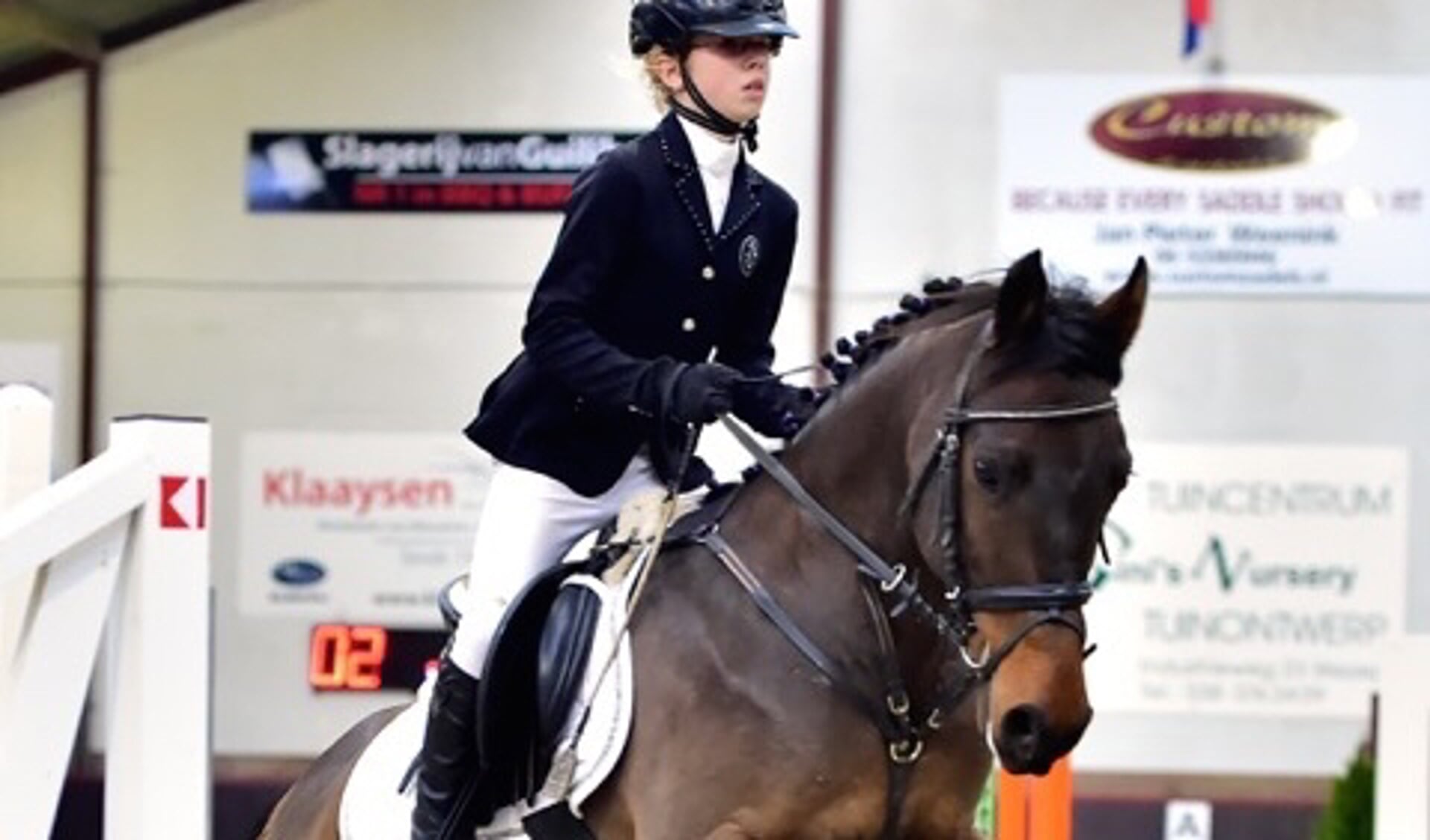  Esther Lammerts met haar pony Zero.
