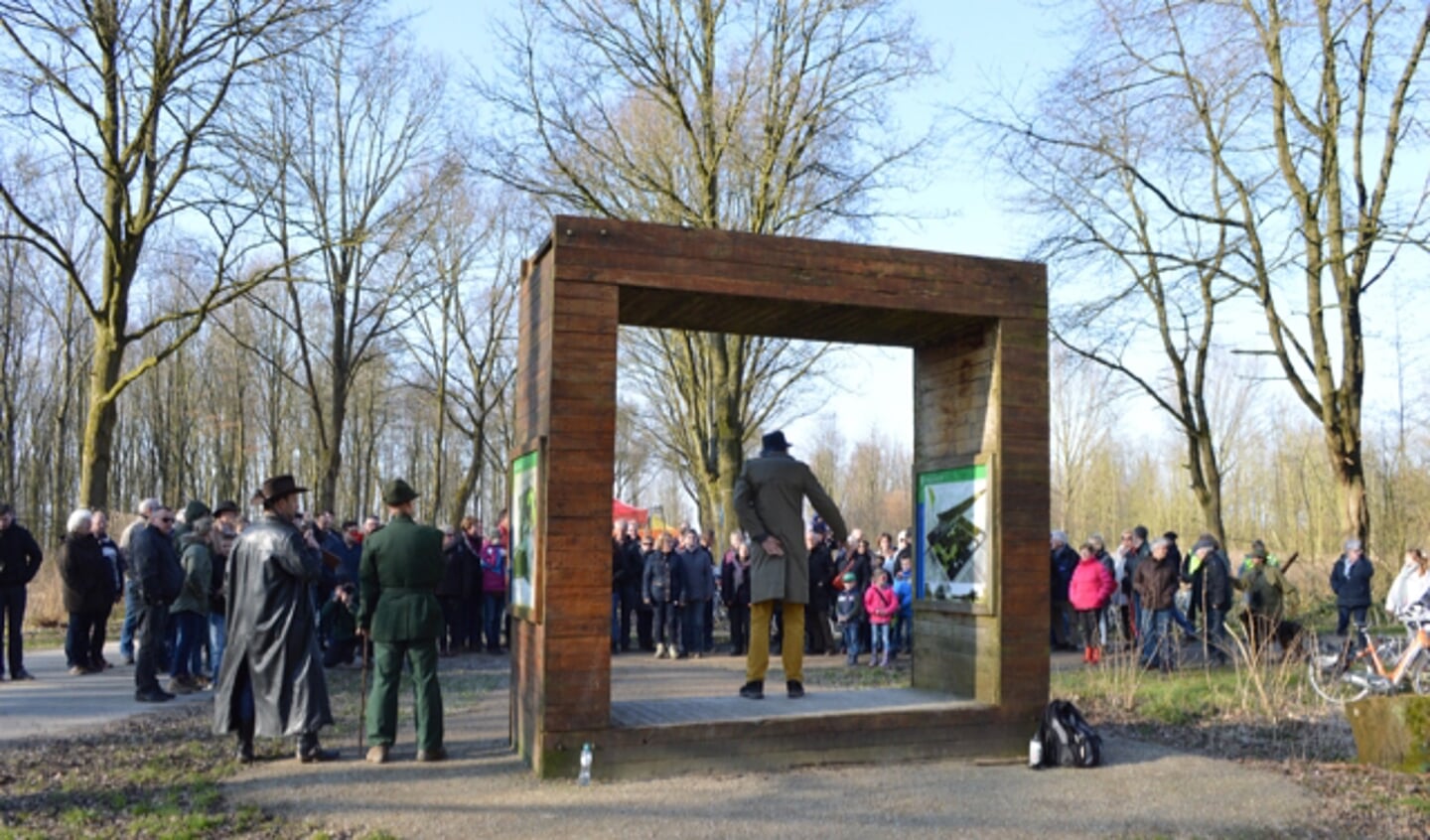 Theatervoorstelling in het Wisentbos.