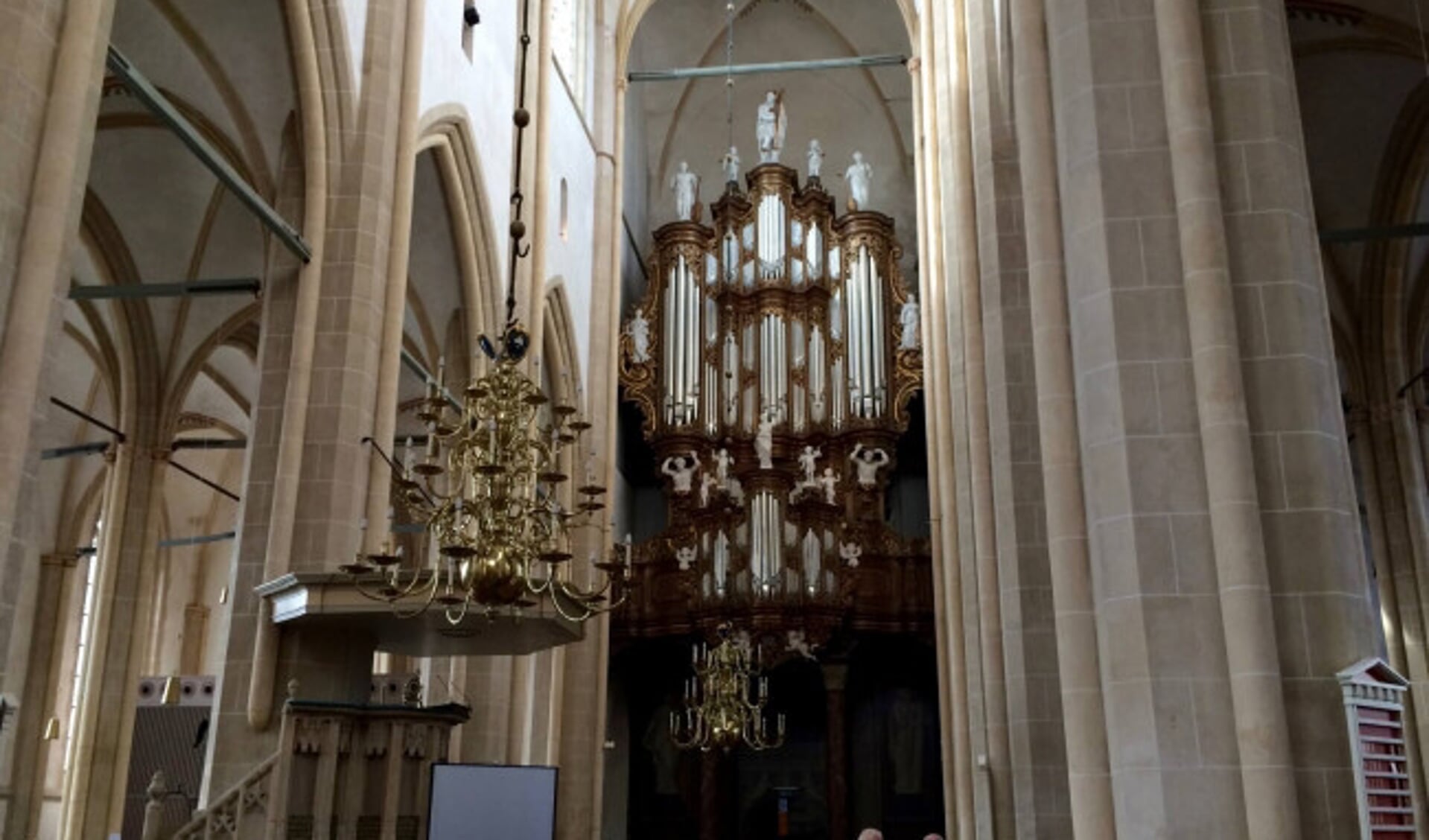 Het Hinsz orgel in de Bovenkerk.