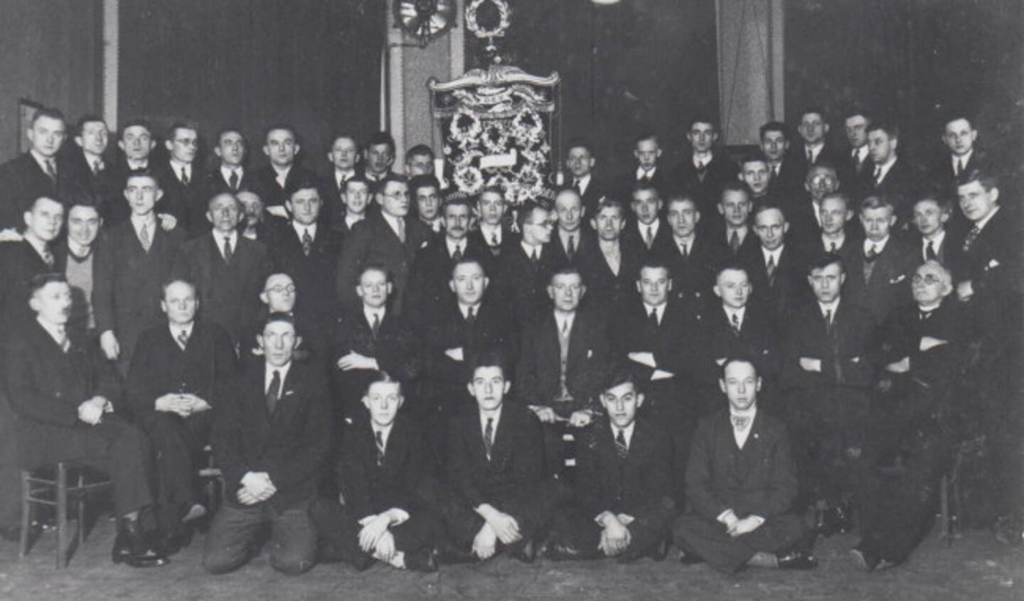  Het koor in 1935.