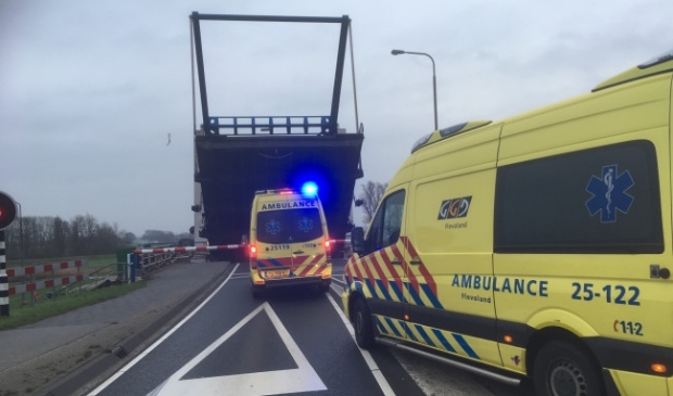Brug Roggebotsluis.