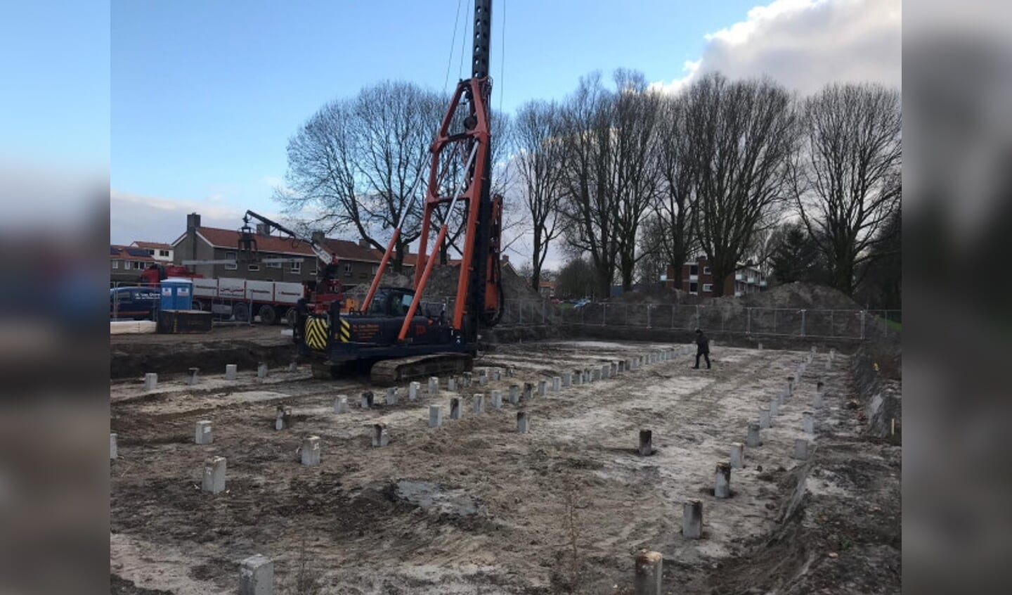 Heien aan de Giekstraat in Dronten.