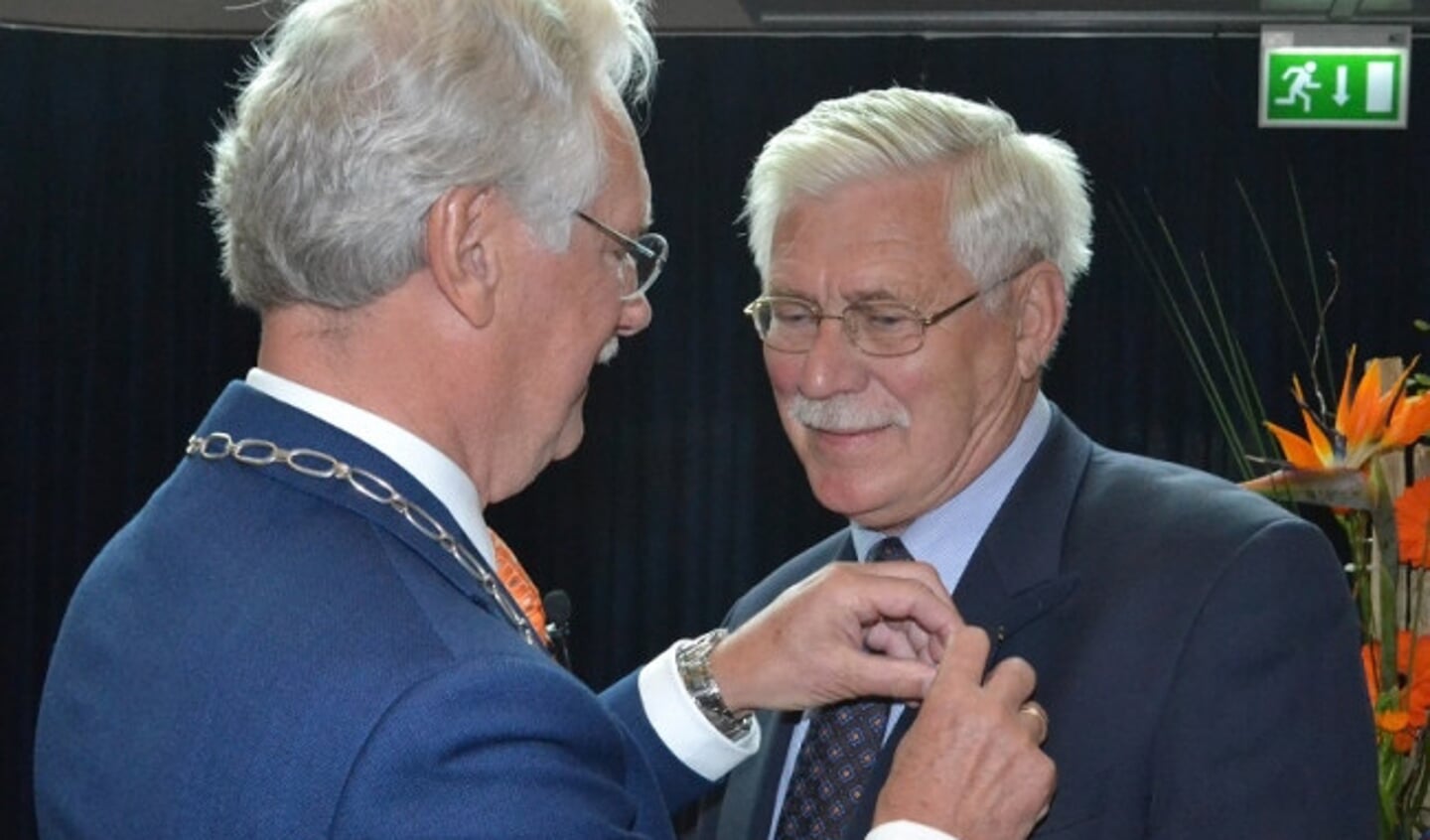  De heer Vreugdenhil (81) uit Epe werd benoemd tot Ridder in de Orde van Oranje-Nassau