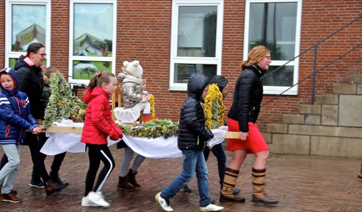 Vrienden van Oud Genemuiden is ook betrokken bij de Luiemotte.
