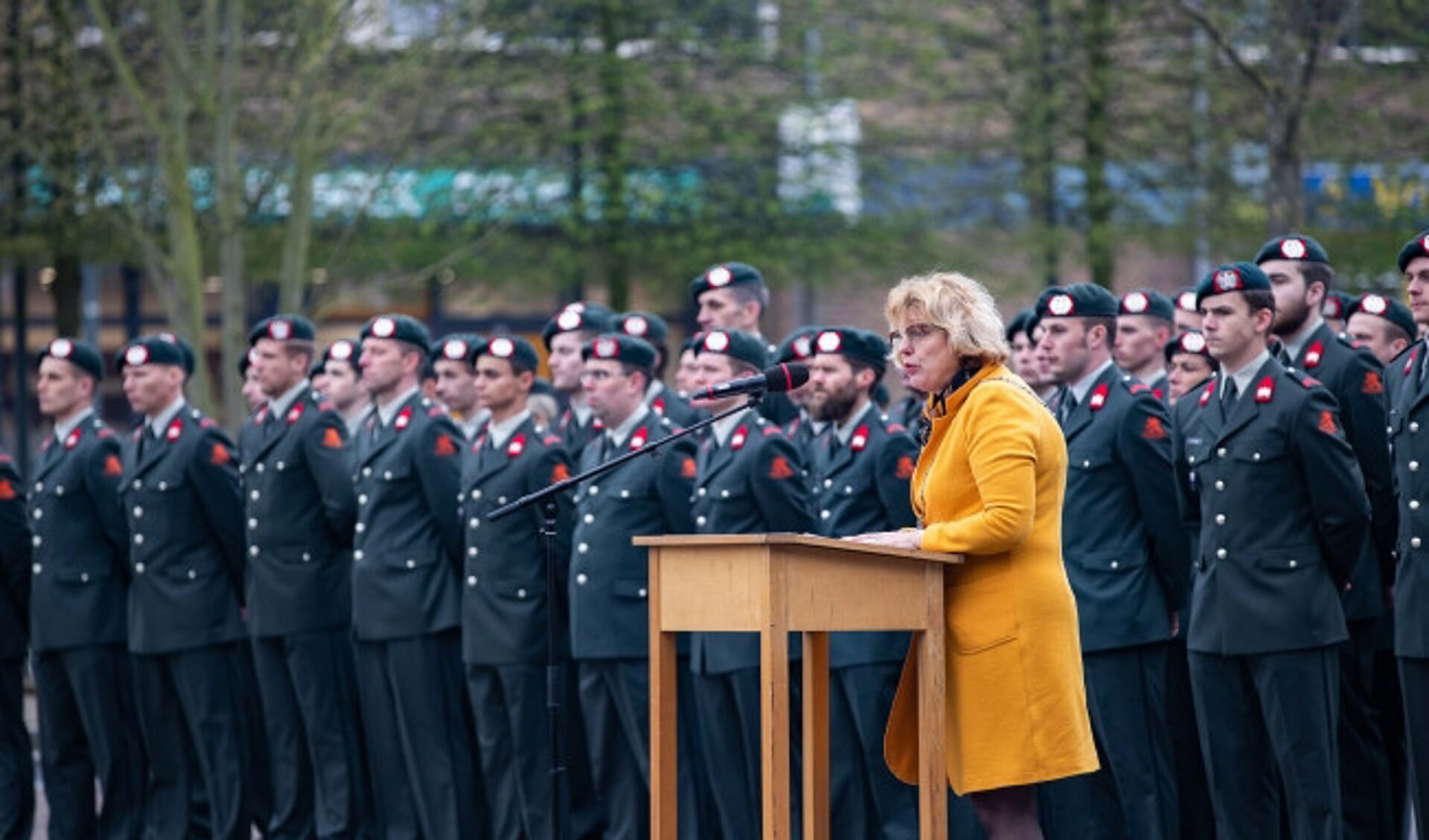  Burgemeester Ineke Bakker.