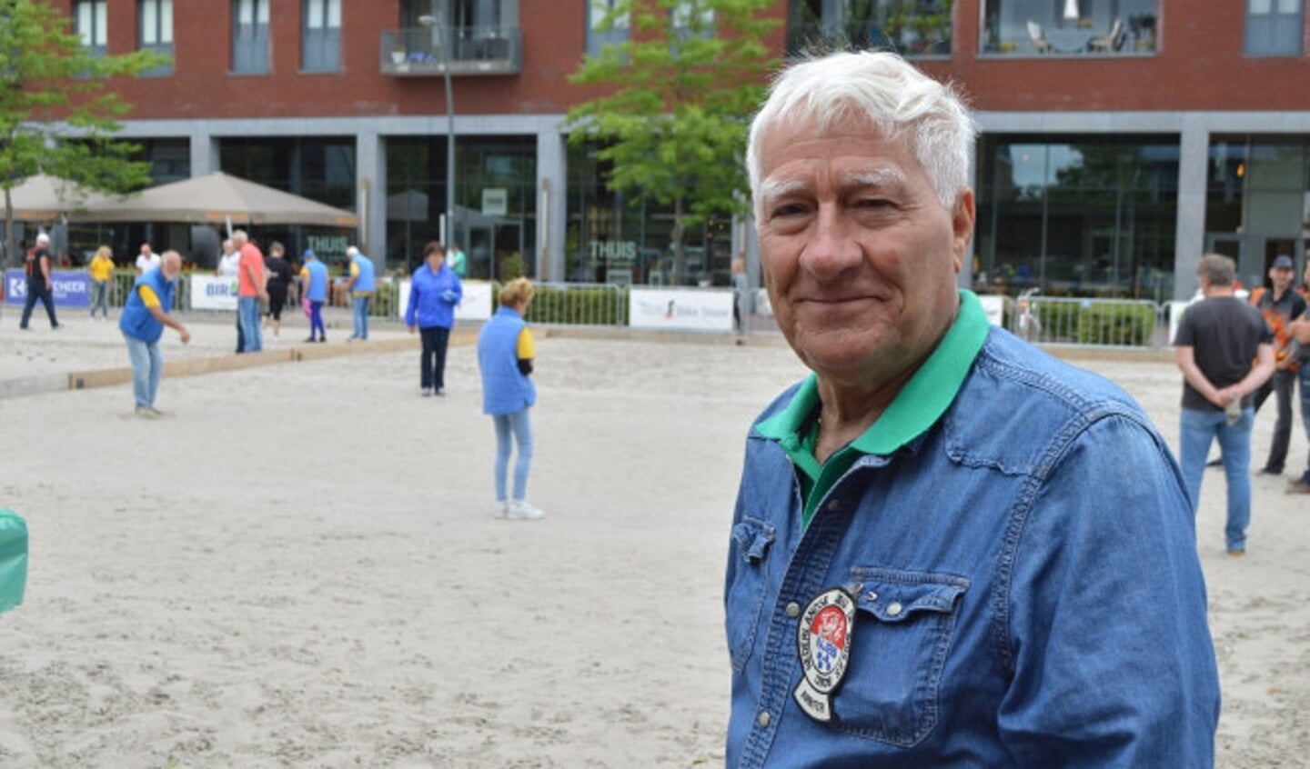  Antonio Ruffin op het Meerpaalplein.