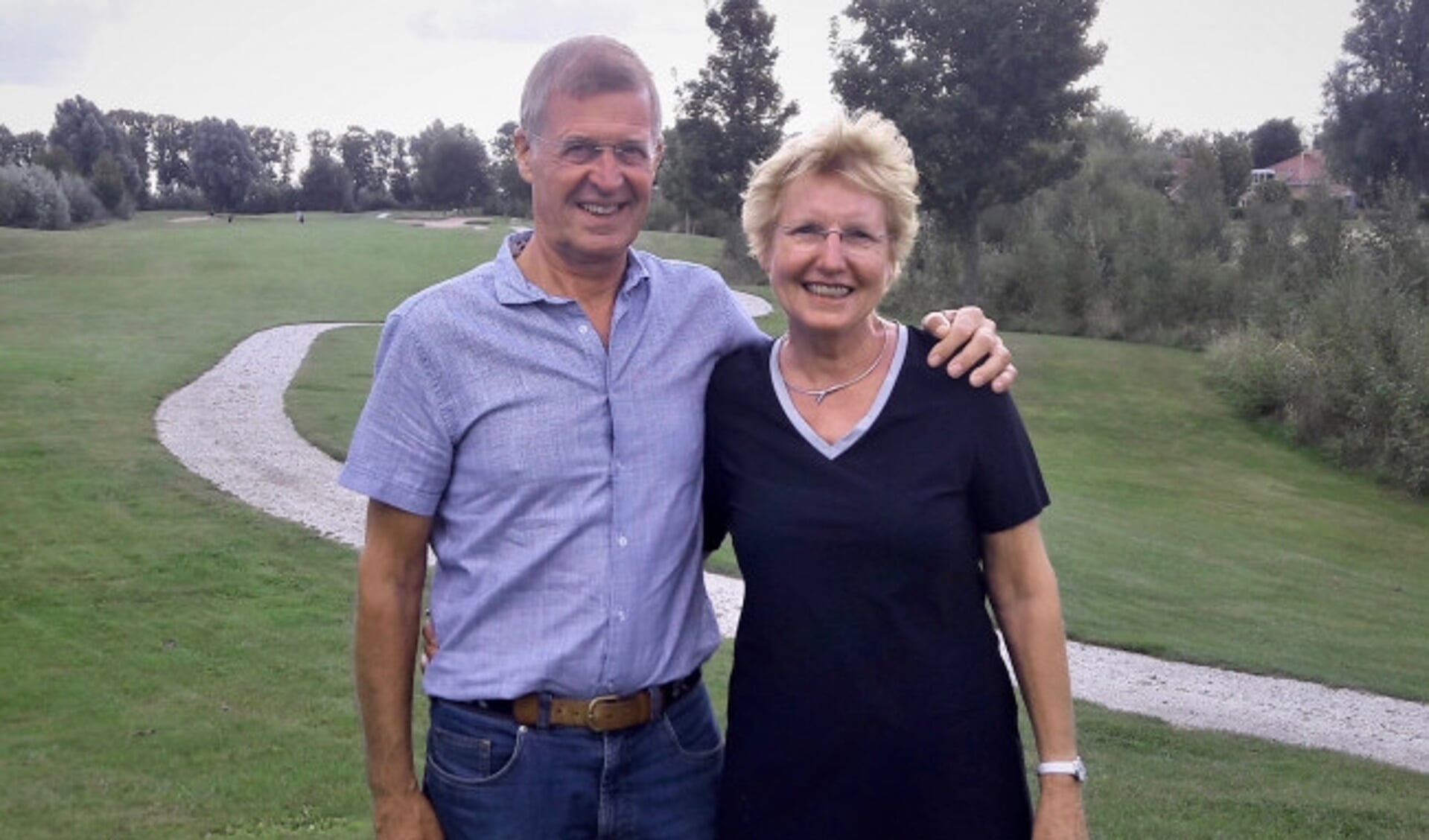 Gerrit en Anne-Mieke Weijers op de Golfresidentie.