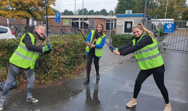 <p>Zwerfvuilactie Swift'64 Voetbal.</p>