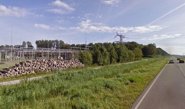 <p>Het onderstation aan de Dronterweg.</p>