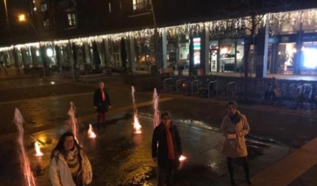 De start van de actie op het Meerpaalplein.