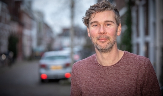 <p>Stadsdichter Jeroen Kraakman. </p>
