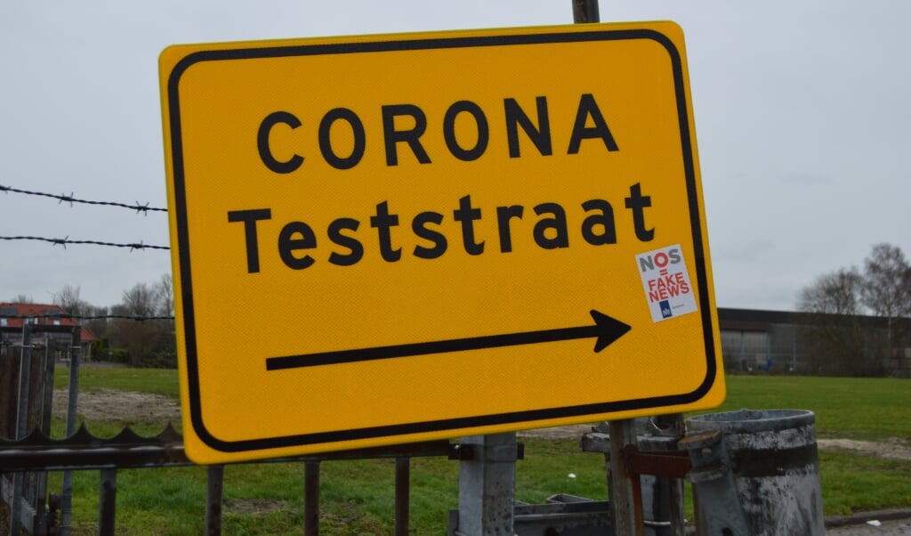Corona-teststraat in Dronten.