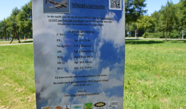 Eén van de betwiste teksten langs de crashroute.
