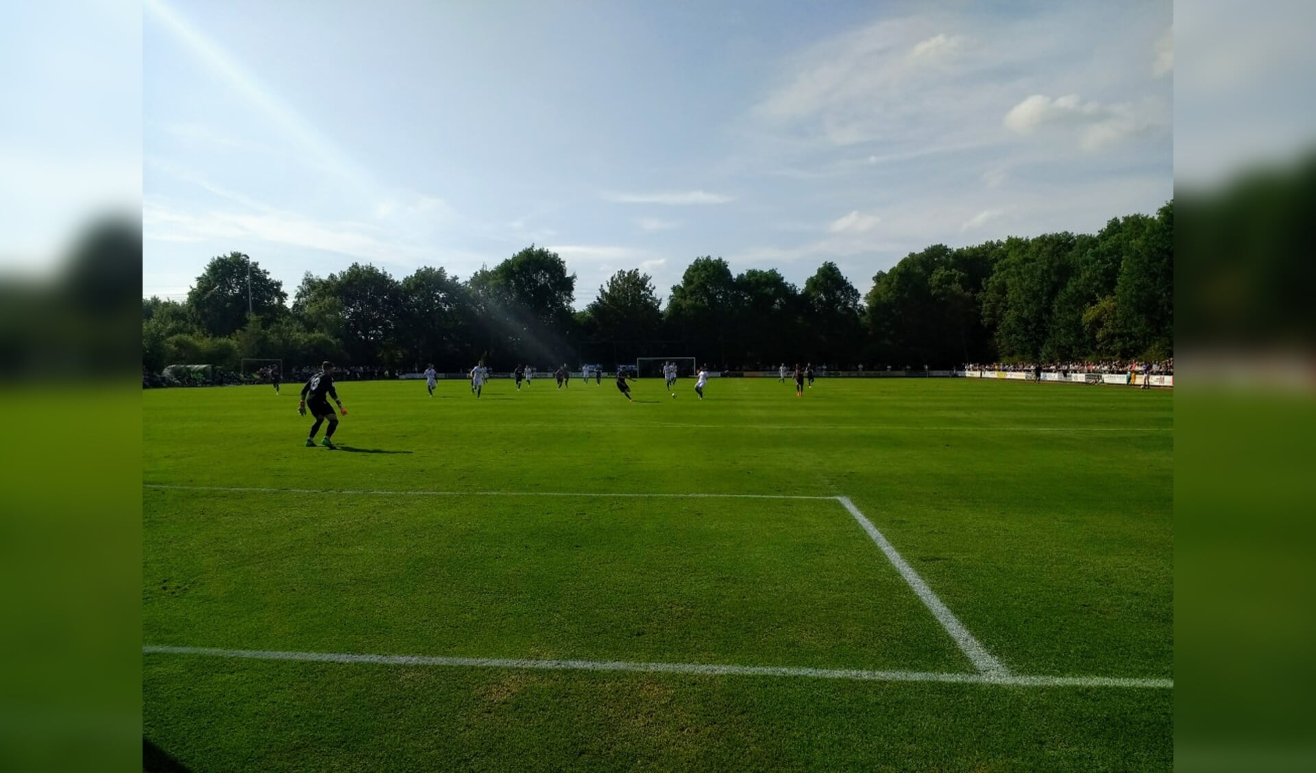  Het biljartlaken van vv Wijthmen (oefenwedstrijd PEC Zwolle in 2019)
