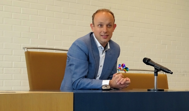 Wethouder Egge Jan de Jonge tijdens zijn presentatie
