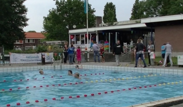 <p>Zwembad De Abelen in Swifterbant</p> 