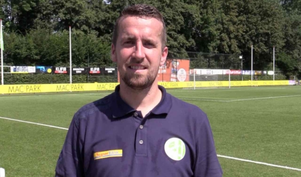 <p>Patrick Posthuma, trainer Asv Dronten</p>
