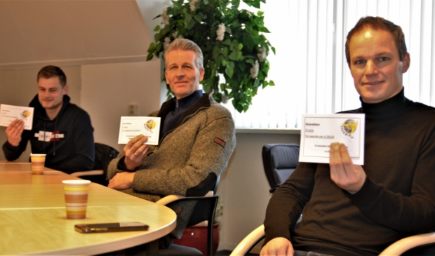 V.l.n.r. Ruben Sleurink, Harry Mouris en Gerwin de Leeuw met hun prijzen