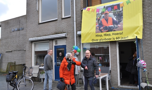 De 'lopende' verjaardag van Henk Slot.