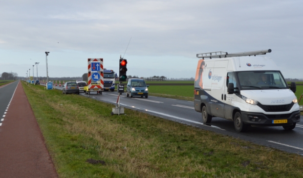 <p>Verkeerslichten op de Hanzeweg.</p>