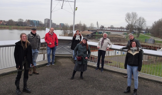 V.l.n.r. Meike Beumer, John Beumer, Emile Hoogterp, Anke Jansen, Sandy Vogelzang, Joop Steinvoorte, Bert Kamerman en Aurelia de Vries.