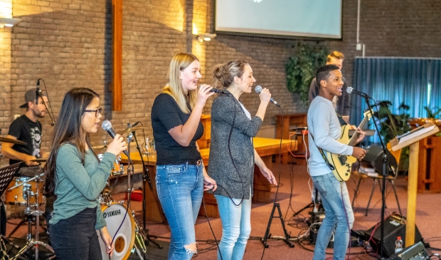 Band bij de Vakantie Hoeksteen Club.