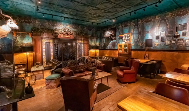 <p>The Dublin House.</p>