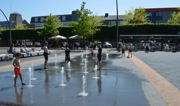 Plannen voor opvang van regenwater op het Meerpaalplein.