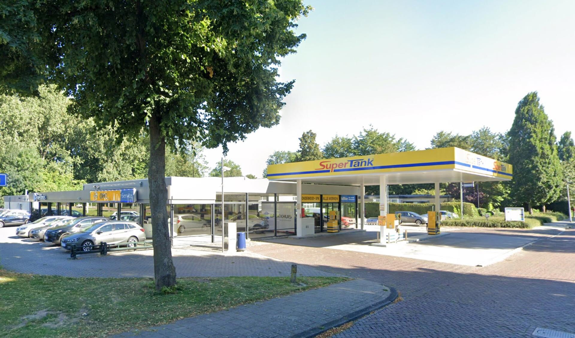 Het tankstation aan De Ketting in Dronten.