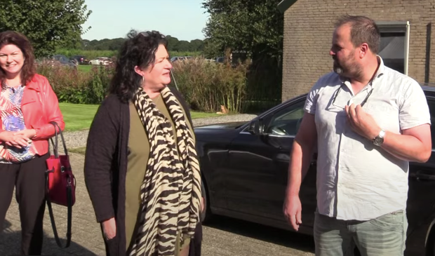 Theo Weesepoel met kamerlid Caroline van der Plas.