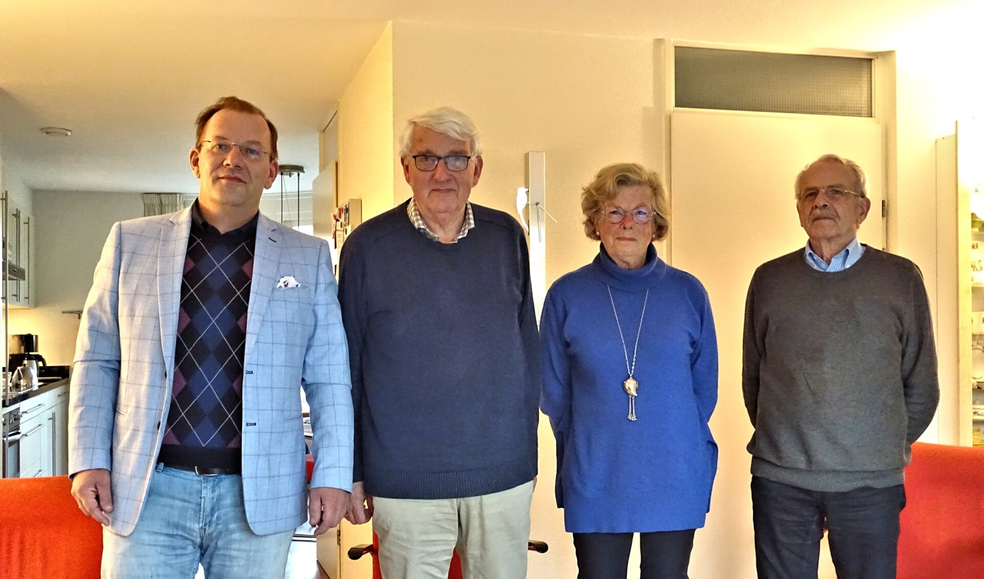 V.l.n.r.: Marnix Tamse, Jan Klop, Ineke Veenendaal en Arie Hoek.