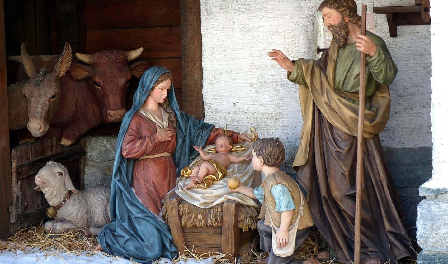 De kerststal met het kindje Jezus