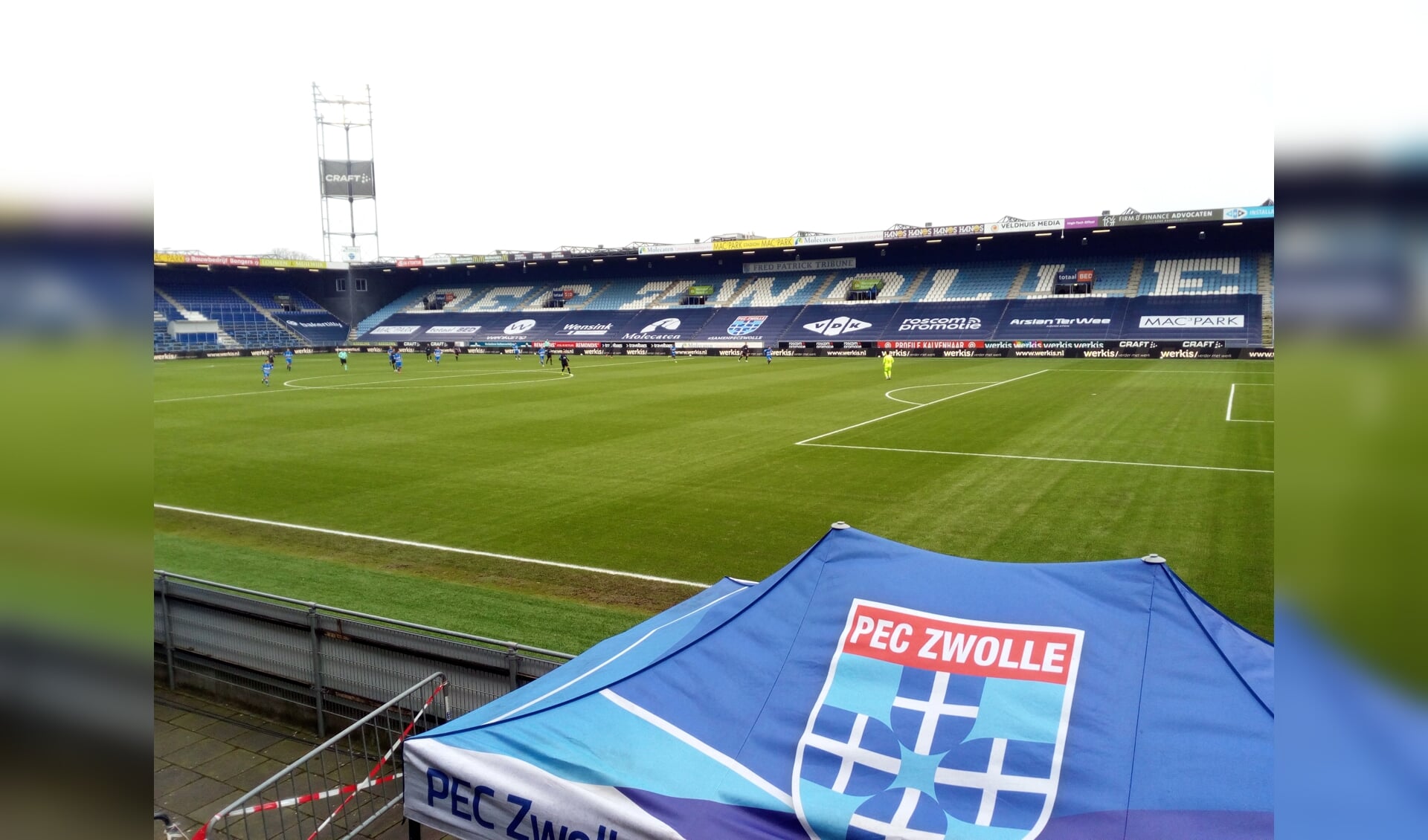 Het Mac3Park stadion, thuishaven van PEC Zwolle.