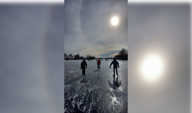 Halo rond de zon op het Ganzendiep