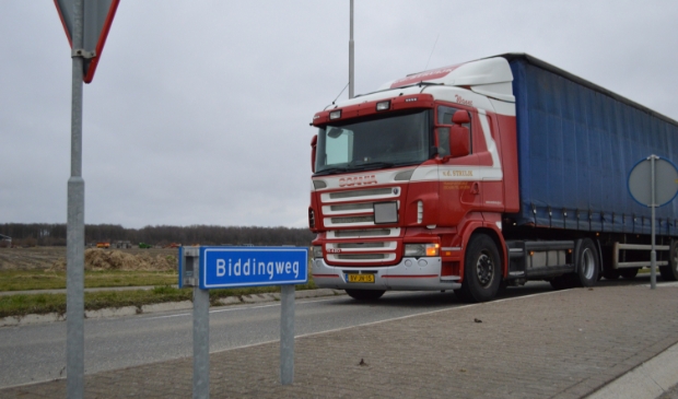 <p>Geur- en geluidsoverlast van bedrijven aan de overkant van de Biddingweg.</p>