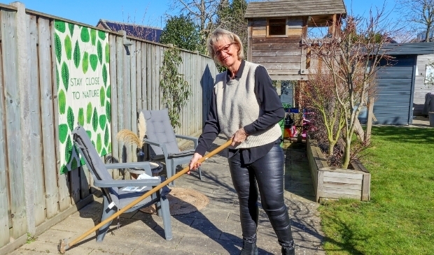 <p>Caroline Manders: "Ik ben echt een buitenmens. Ik houd ervan als het zonnetje schijnt, de deuren open laten staan en naar buiten kan.” FOTO: Bert Jansen.</p>