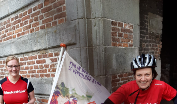 Links Janske Visscher en Rechts Jolanda Walhout