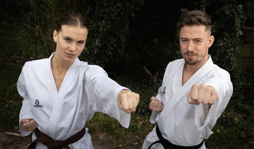Merel Landman en Dylan van Moerkerk van karateclub Mossel-Boot.