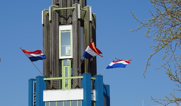 Vlag met wimpel voor de jarige Koning