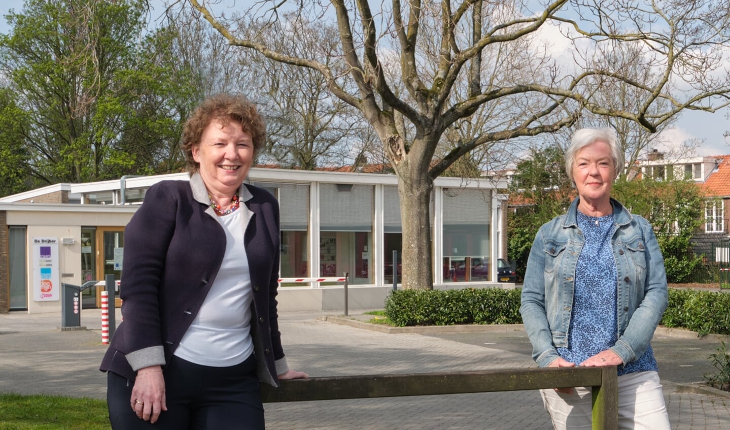 Hermien van Helsdingen van Stichting Terminale Thuiszorg Kampen (l) en Mieke Voswijk van ZwolleDoet!