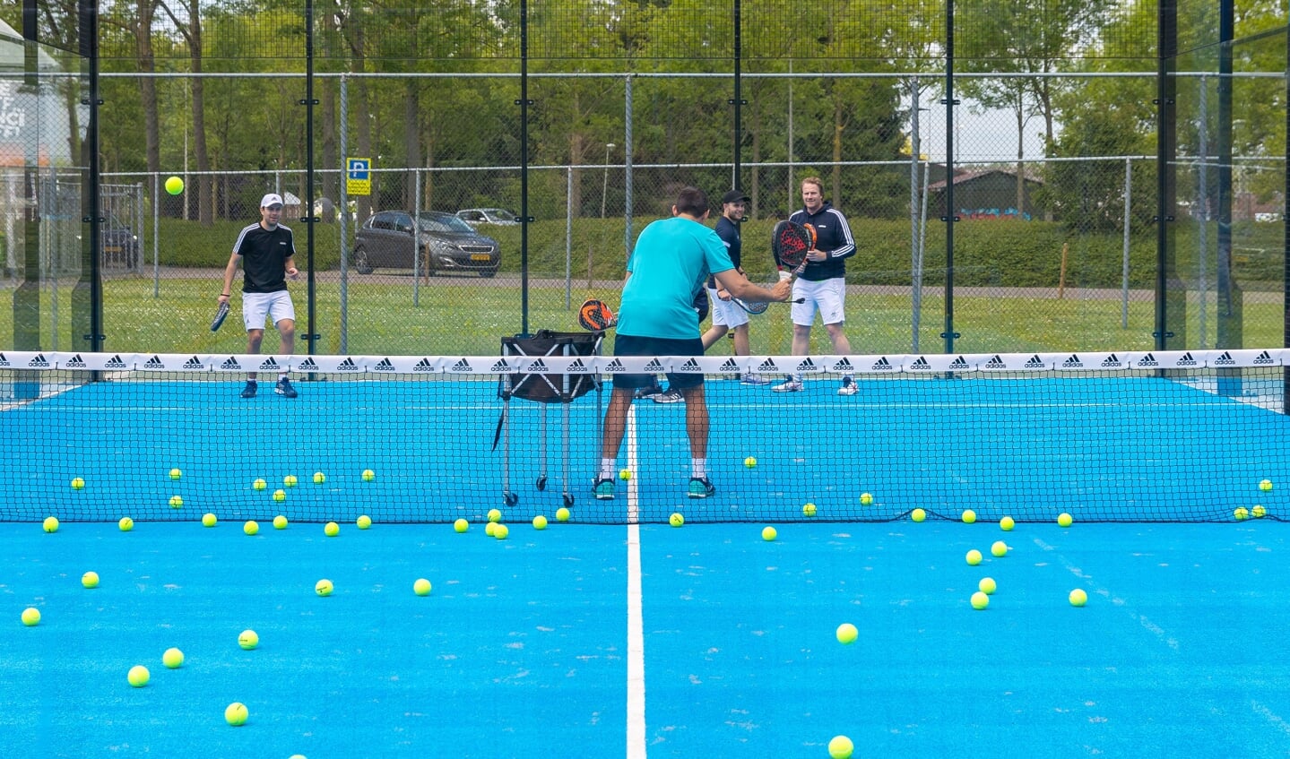 Clinic van Diego Mieres bij Padel Zwolle.