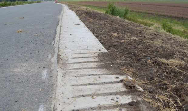 <p>Ribbelstrook langs de Roodbeenweg.</p>