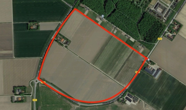 De grond van Swifterbant-zuid met daarin links het erf van de akkerbouwer.