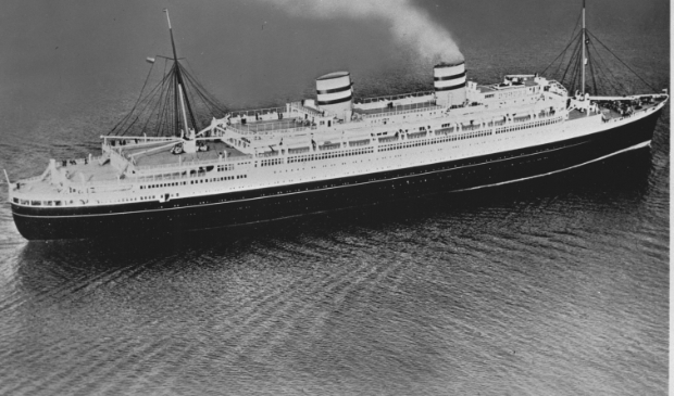 Repatriëringsschip SS Nieuw Amsterdam.