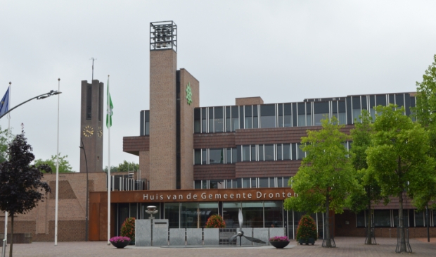<p>Gemeentehuis Dronten</p>